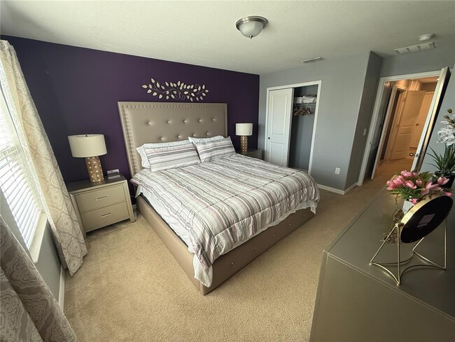 Building Photo - 5151 Adelaide Dr