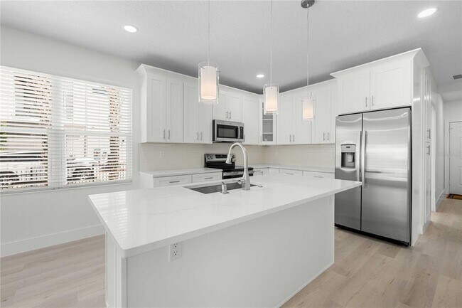 Building Photo - 2203 N Blvd