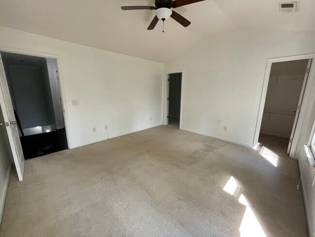 Building Photo - 1273 Harris Commons Pl