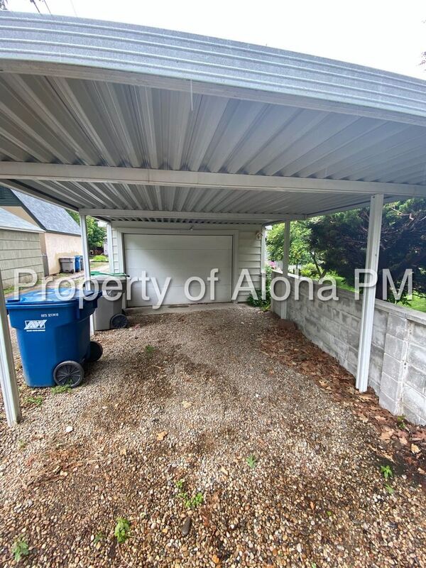 Building Photo - 1606 N 22nd St