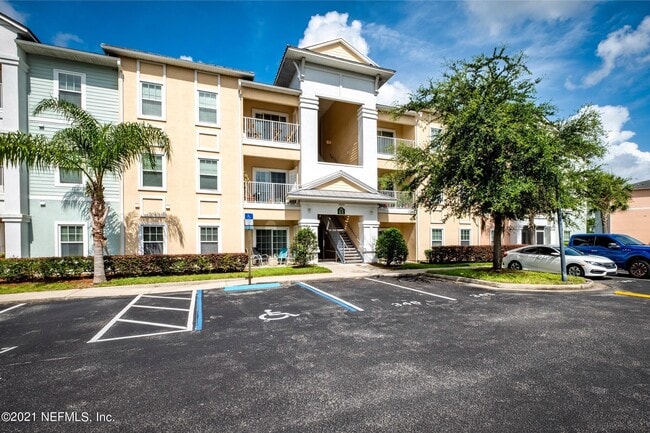 Building Photo - 4920 Key Lime Dr