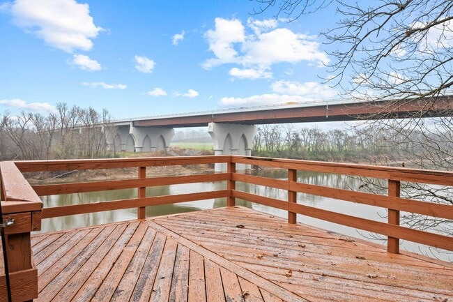 Building Photo - Luxury Living on the River — Your Dream Home Awaits