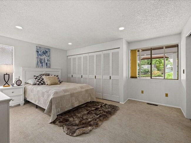 Building Photo - 3616 SW 325th St