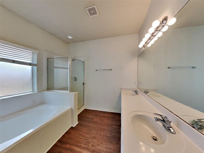 Building Photo - 4822 Wilderness Glen Ct