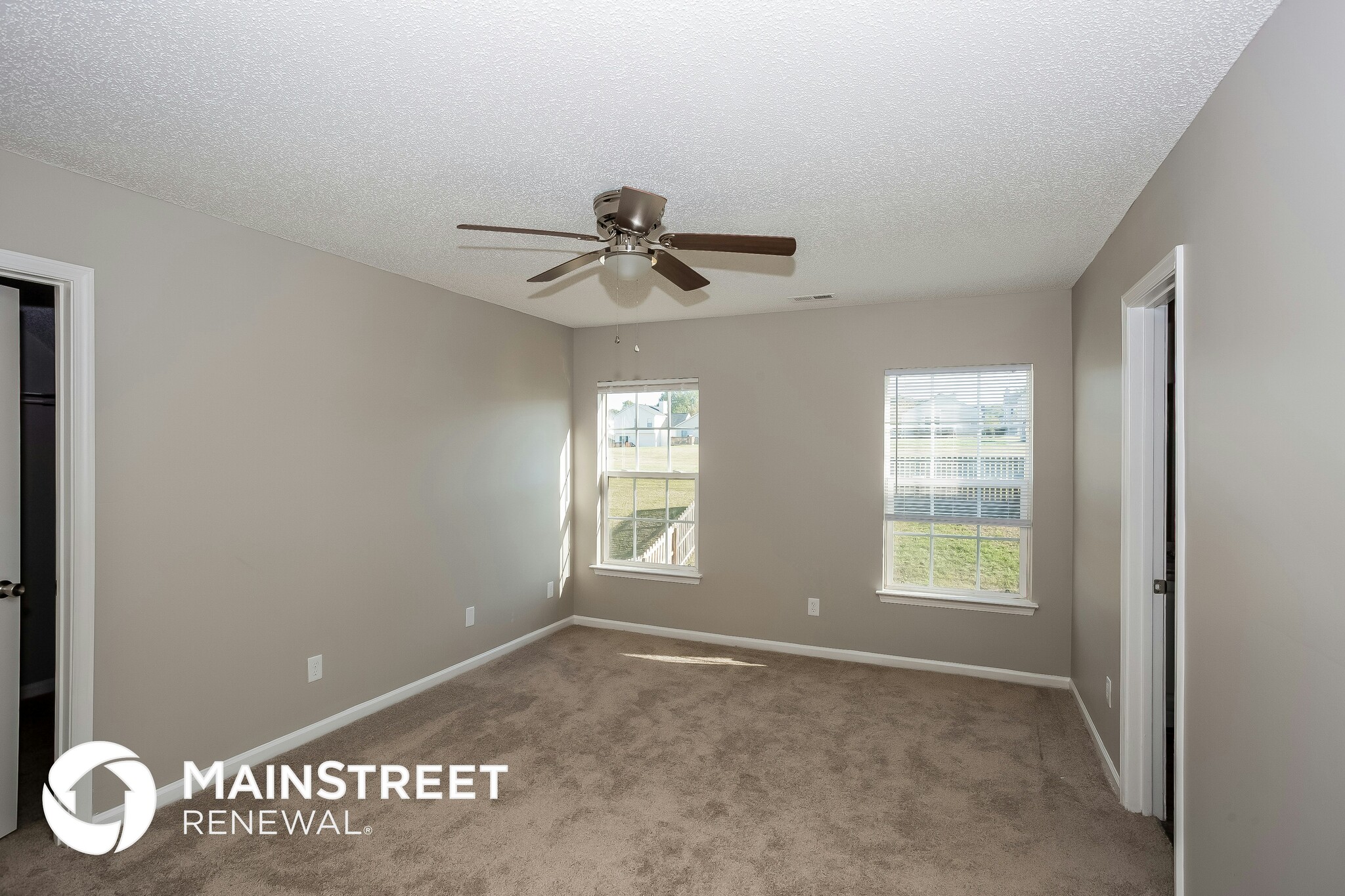 Building Photo - 2039 Pimpernel Rd