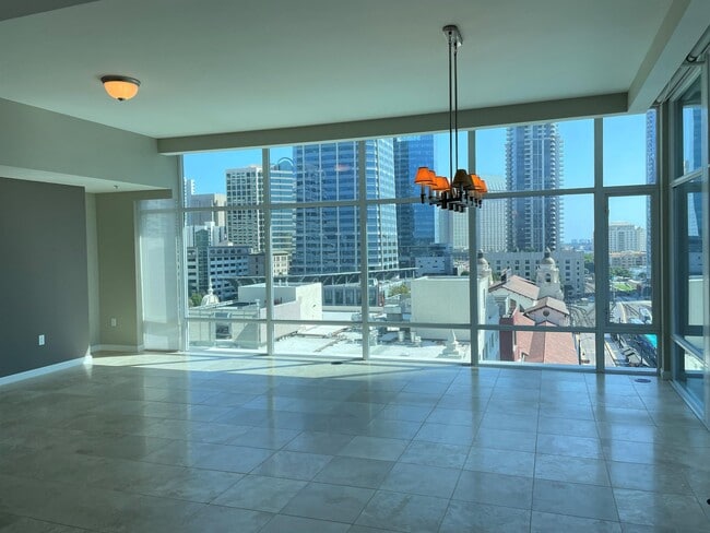 Building Photo - 1262 Kettner Blvd