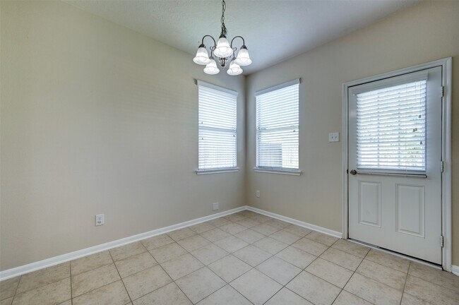 Building Photo - 7414 Compass Rose Dr