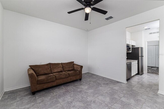 Building Photo - 1228 Tyler Lp