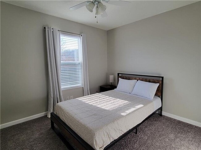Building Photo - Spacious 4-Bedroom 3.5 bath Colonial with Pool & Modern Upgrades
