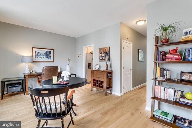 Building Photo - 6485 Sutcliffe Dr