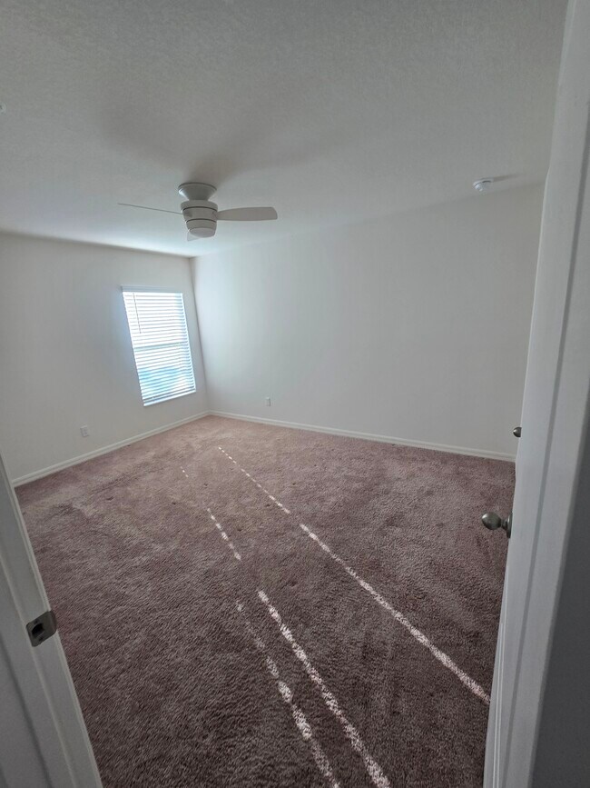 Building Photo - 1506 Merriment Way