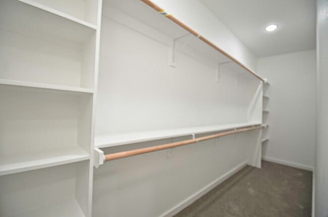 Building Photo - 9312 Waller St