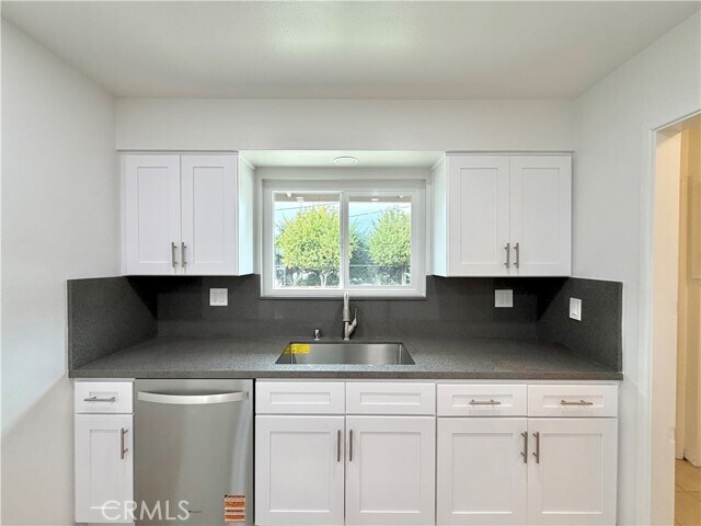 Building Photo - 28751 Olympia Way