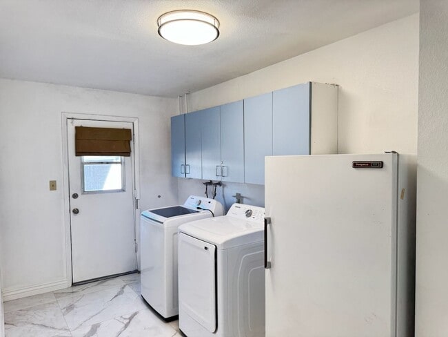 Building Photo - Dobson Ranch 4 bedroom rental