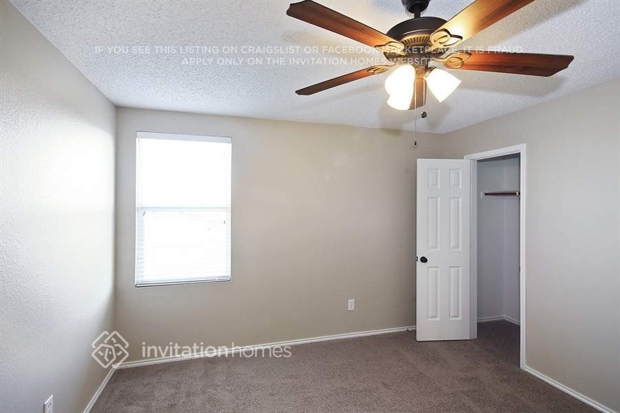 Building Photo - 332 Snapdragon Ct