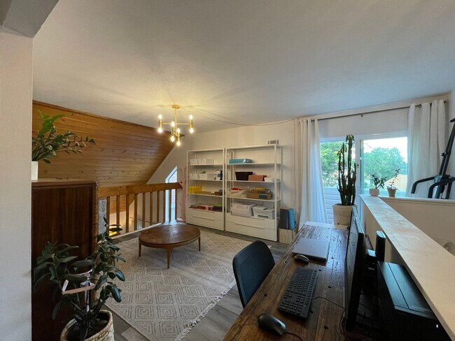Building Photo - Spacious 2bed/2bath Condo in Aurora
