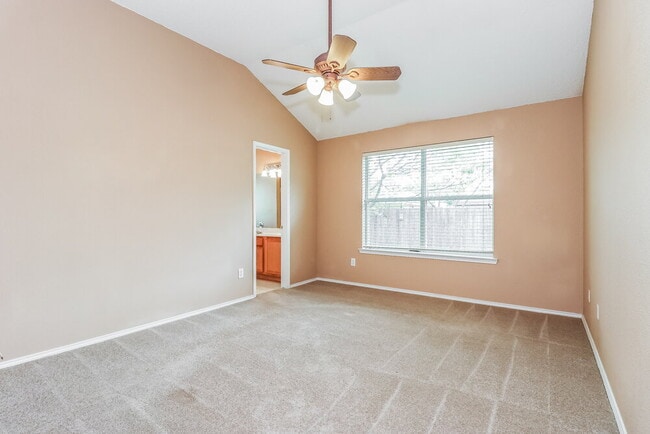 Building Photo - 2525 Concina Way