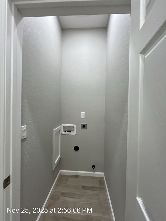 Building Photo - Beautiful Home on Multi-Property Parcel