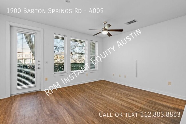 Building Photo - Barton Springs living!