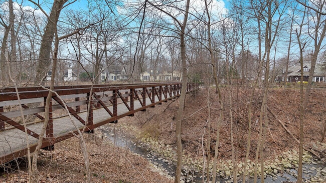 Building Photo - 346 E Prospect Ave