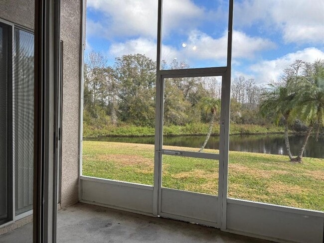 Building Photo - 1932 Grenville Ct