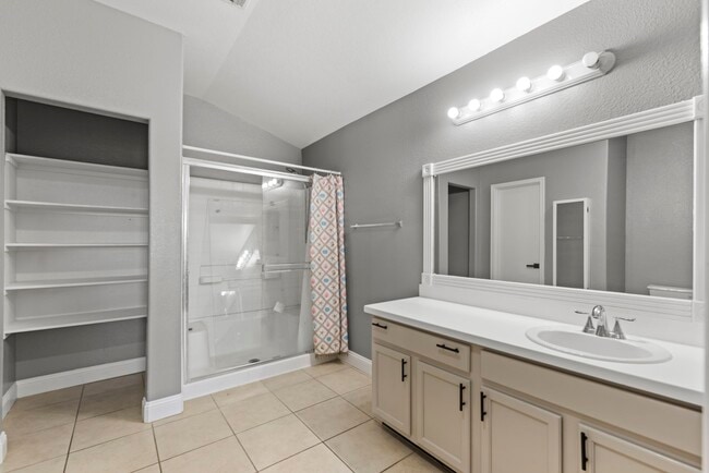 Building Photo - 14138 Concord Meadow Ln