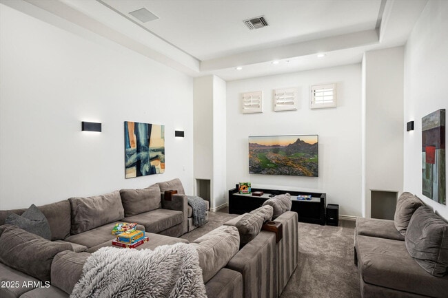 Building Photo - 5901 E Mountain View Rd