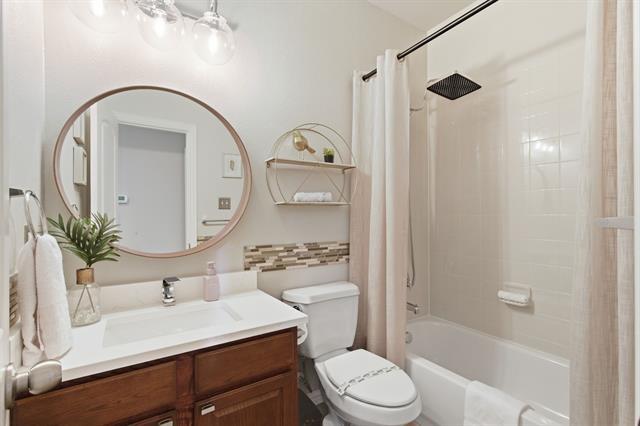 Building Photo - 10537 Matador Dr