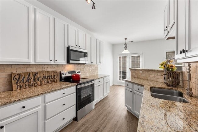 Building Photo - 1776 Willow Branch Ln