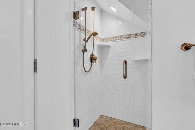 Building Photo - 218 Worthington Ave