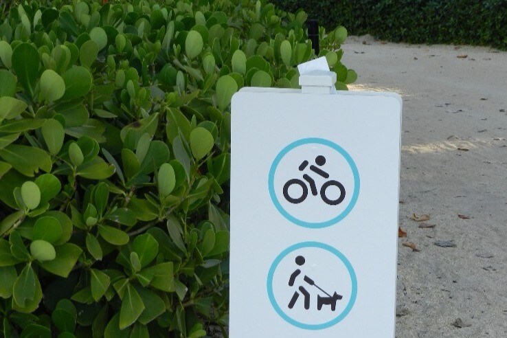 Building Photo - 10230 Collins Ave