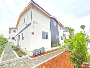 Building Photo - 2516 Malabar St
