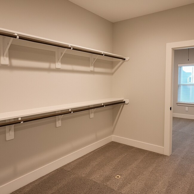 Building Photo - 16627 Oasis Mdw Ln