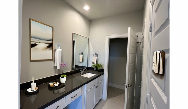 Building Photo - 2802 Grand Fountains Dr