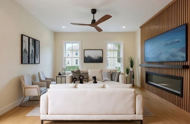 Building Photo - 36 McKone St