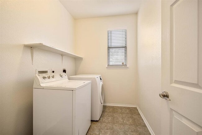 Building Photo - 8708 Keynes Ln