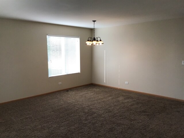 Building Photo - 818 Glen Cove Ln