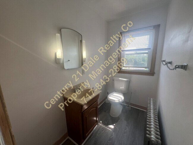Building Photo - Lovely 2 BR 1.5 Bath Home in Dallastown Sc...