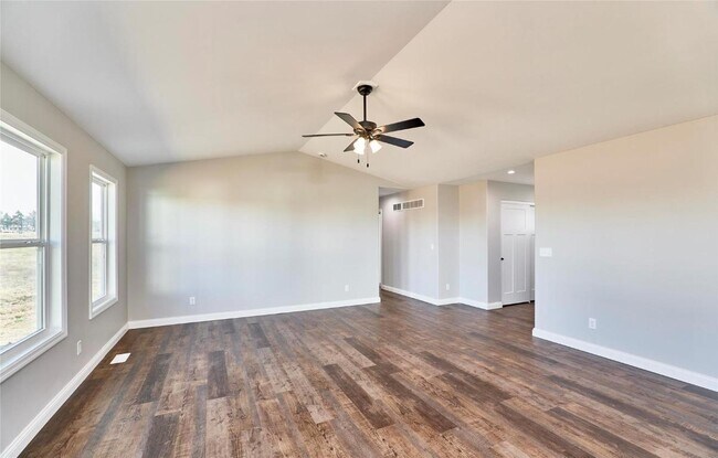 Building Photo - 403 Andrew Joseph Dr