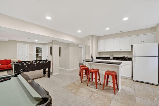 Building Photo - 5115 Cape Cod Ct
