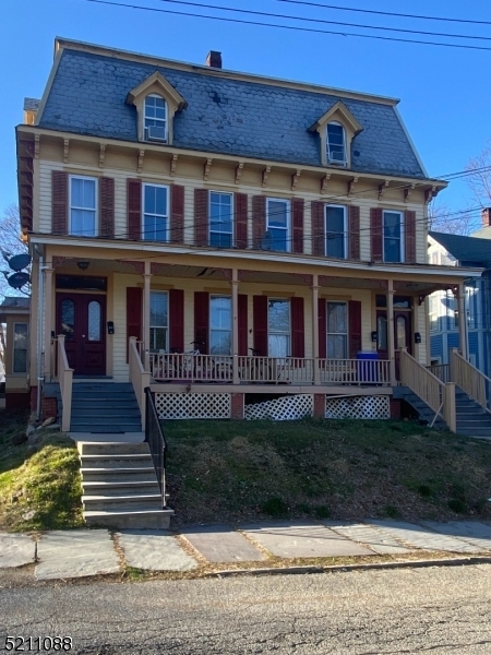 Primary Photo - 312 Church St