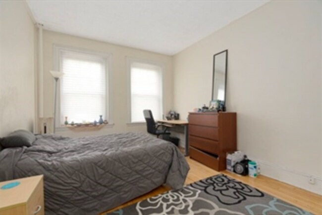 Building Photo - $2,400/month | Available September 1, 2026 | 12-Month Lease