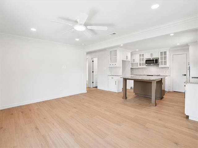 Building Photo - 5544 Ranchero Ln