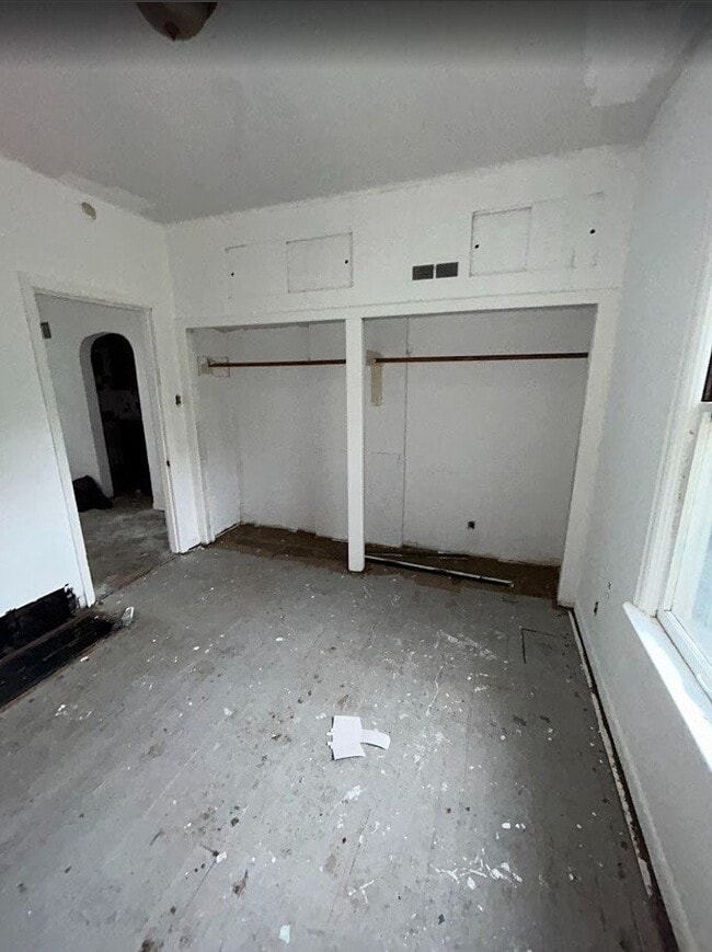 Building Photo - 2114 Lexa Dr