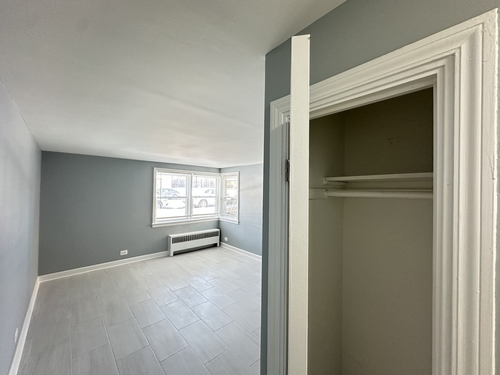 Building Photo - 6715 N California Ave