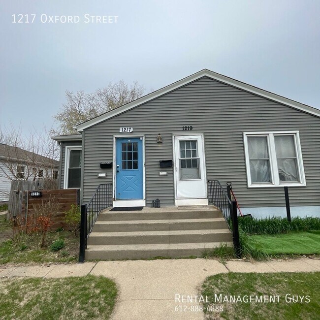 Primary Photo - 1217/1219 Oxford Drive