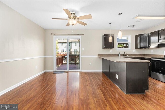 Building Photo - 316 Rambling Ridge Ct