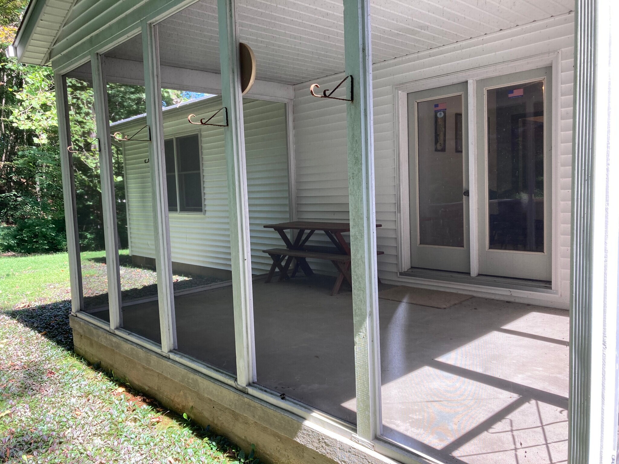 Building Photo - 6125 Green Branch Rd