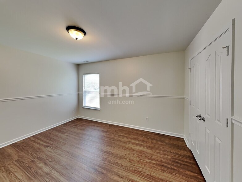 Building Photo - 5618 Stowe Derby Dr