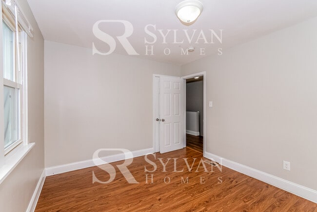 Building Photo - The Lifestyle You Deserve.